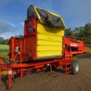 4135 Grimme SE75-30 potato harvester