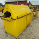 4147 Tong Peal potato washing machine with drier table