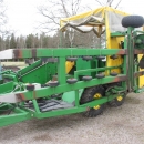 4164 Juko 1 row trailed potato harvester