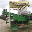 4164 Juko 1 row trailed potato harvester