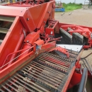 4201 Kverneland UN2100 potato harvester