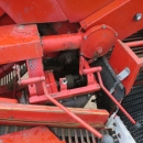 4201 Kverneland UN2100 potato harvester
