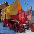 4260 Grimme SE75-30 potato harvester