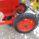 4275 Reekie potato planter 2 row with Front Fertilizer