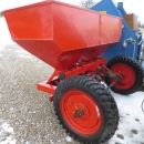 4275 Reekie potato planter 2 row with Front Fertilizer