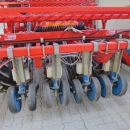 4334 Ferrari Rotostrapp selfpropelled transplanter
