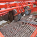4370 Grimme DL1500 2 row with Elevator