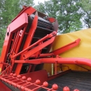 4370 Grimme DL1500 2 row with Elevator