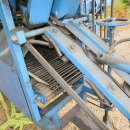 4419 Asa-Lift carrot harvester 1 row with roller table