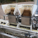4442 Newtec NBM61F tray feeder