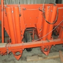 4528 Underhaug 4 row potato planter