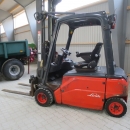 4555 Linde E20 forklift with box turner / rotator