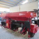 4598  Koningsplanter 4 row potato planter AS NEW