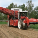 4603 Dewulf RQ3060 2 row potato harvester
