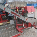4626 Scott Viner Chives harvester