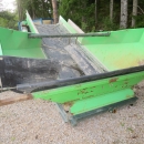 4688 Miedema SB151 receiving hopper