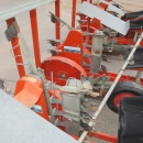 4805 Checchi & Magli Fox transplanter