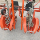 4805 Checchi & Magli Fox transplanter