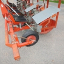 4805 Checchi & Magli Fox transplanter