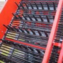 5130 Dewulf GBC carrot harvester with bunker