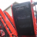 5130 Dewulf GBC carrot harvester with bunker