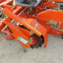 5160 Checchi & Magli Wolf with plastic mulch layer