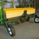 5185 Miedema front fertilizer unit 4 rows