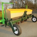 5185 Miedema front fertilizer unit 4 rows
