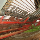 5217 Kverneland Underhaug UN2200 potato harvester