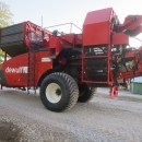 5231 Dewulf RA2060 potato harvester