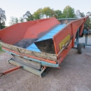 5241 EMVE receiving hopper with screen grader