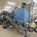 5277 Asa-Lift carrot harvester with bunker