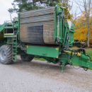 5281 Wuhlmaus WM 8500 2 row potato harvester