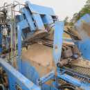 5290 Asa-Lift carrot harvester with elevator