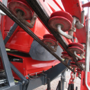 5338 Dewulf GBC carrot harvester with bunker