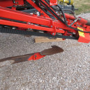 5338 Dewulf GBC carrot harvester with bunker