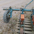 5372 Stanhay 3 row seeder