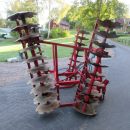 5442 HE-VA cultivator