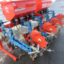 5559 Hatzenbichler row crop cleaner with fertilizer