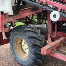 5663 Simon carrot harvester 2 row selfpropelled