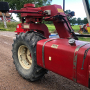 5663 Simon carrot harvester 2 row selfpropelled