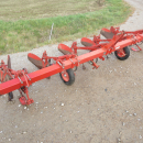 5721 Kverneland UN1100 potato ridger 4 row