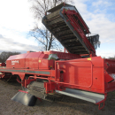 5734 Kverneland Underhaug UN2600 potato harvester