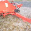 5734 Kverneland Underhaug UN2600 potato harvester