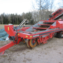 5734 Kverneland Underhaug UN2600 potato harvester