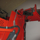 5739 Dewulf GBC carrot harvester 1 row with bunker
