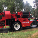 5751 Dewulf RA3060 potato harvester