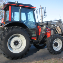 5753 Valtra 600 tractor 4WD with front loader