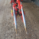 5813 Dewulf GBC carrot harvester 1 row with bunker