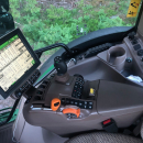 5822 John Deere 6110R traktor 460 hours new condition